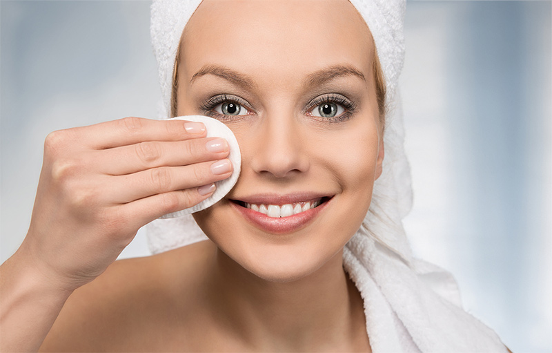 Cách chăm sóc da mặt tại nhà và thói quen tốt cho da nên có